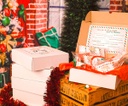 Mandarina Artist XMAS Box